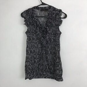 The Limited Black and White Ruffled Sleeveless Blouse Womens Sz Small